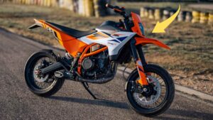 KTM 390 SMC R 2025